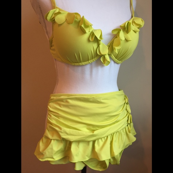 Kenneth Cole Yellow Bikini Size M - Picture 2 of 10